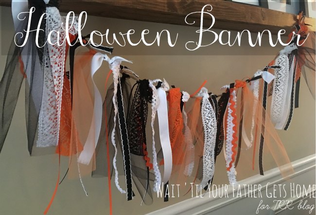 Rustic Halloween Ribbon Banner from Wait 'Til Your Father Gets Home #TRR #sp #Halloween #HalloweenBanner #RibbonBanner