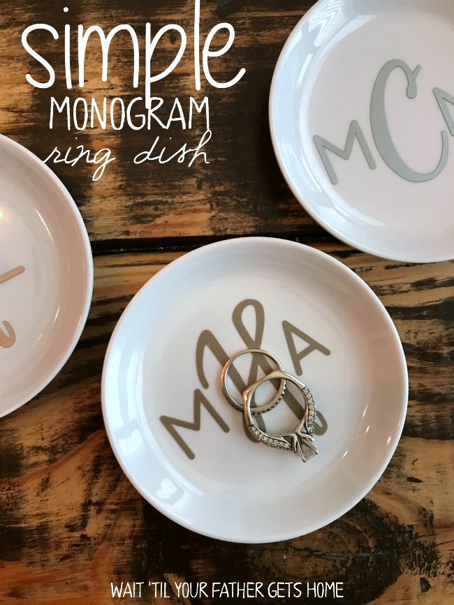 Simple Monogram Ring Dish with Cricut Explore Air 2 via Wait 'Til Your Father Gets Home #MothersDay #MothersdayGifts #giftideas #Cricut #CricutGifts #Monogram #MonogramGifts #RingDish #ad