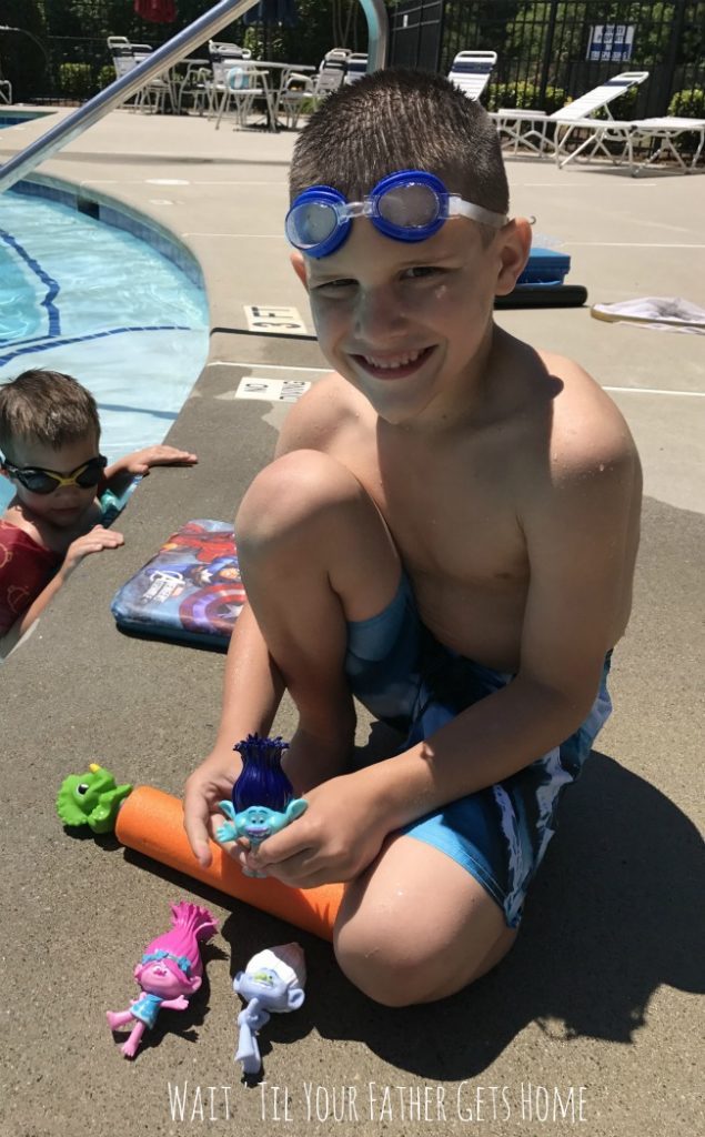 Trolls Dive Characters by Swimways shared by Wait 'Til Your Father Gets Home #ad #SwimWays #summer #pooltoys #pool @SwimWays